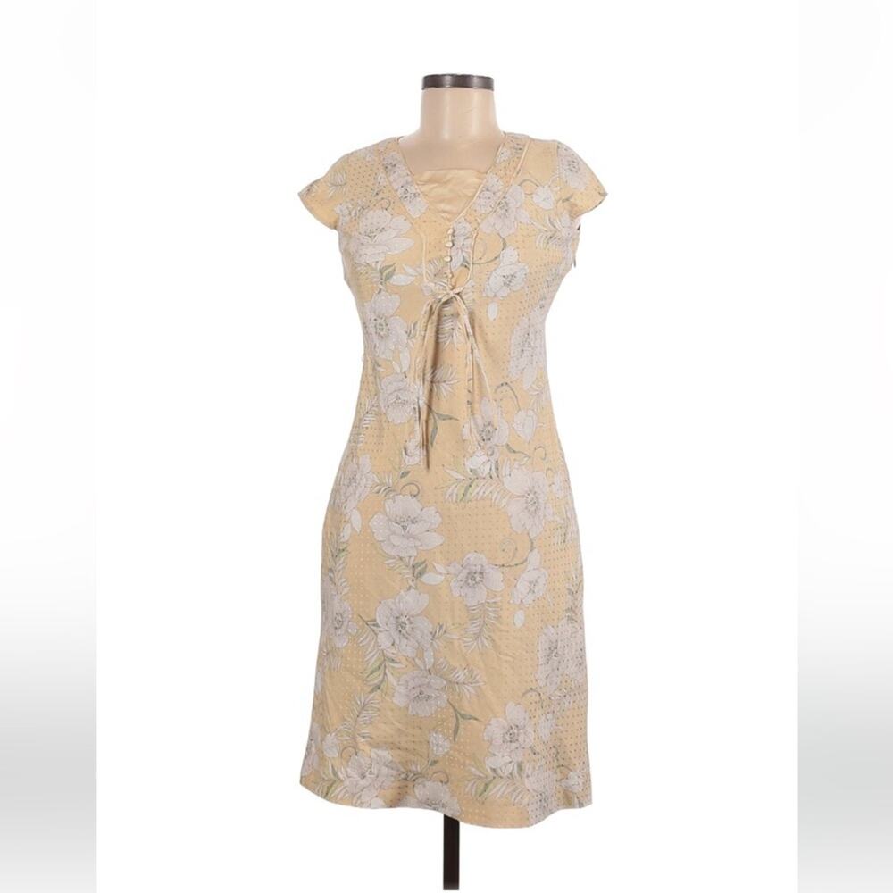 Suzuya buttercream floral and‎ gold polka dot a line dress, size med 160/66A